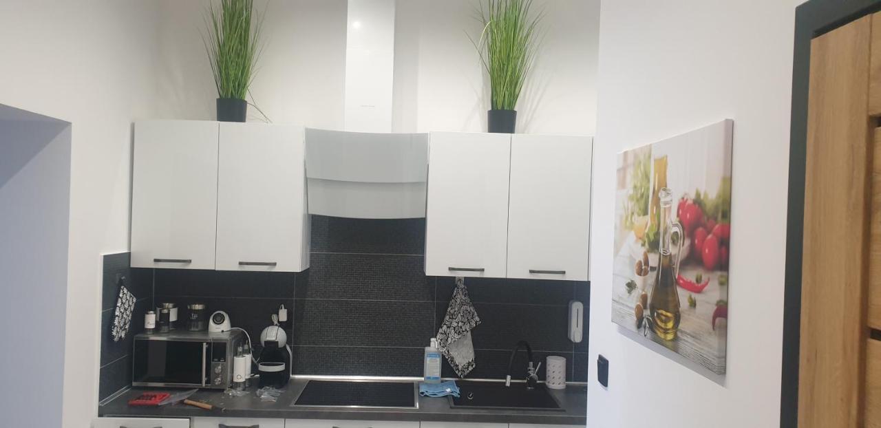 Apartamenty Rynek R Przemysl Luaran gambar