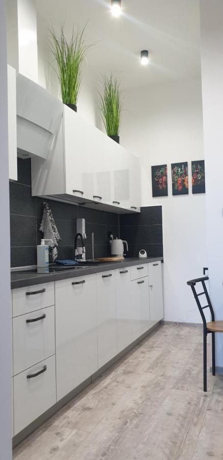 Apartamenty Rynek R Przemysl Luaran gambar