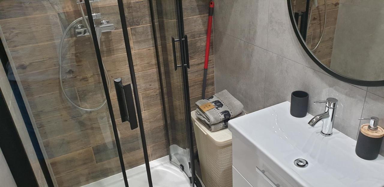 Apartamenty Rynek R Przemysl Luaran gambar