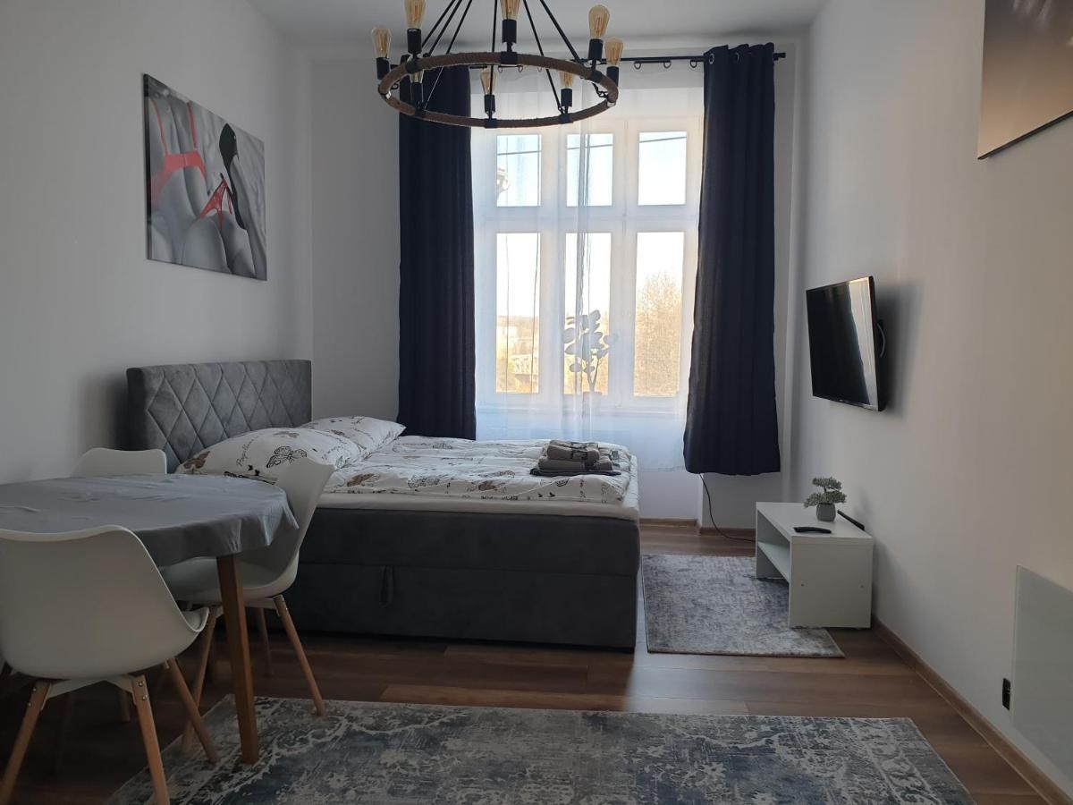 Apartamenty Rynek R Przemysl Luaran gambar